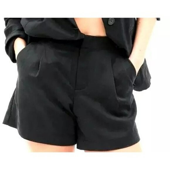 GAP Womens 5" Softsuit Black Tencel Shorts Front & Back Pockets Sz 18 Petite NEW - Picture 1 of 8